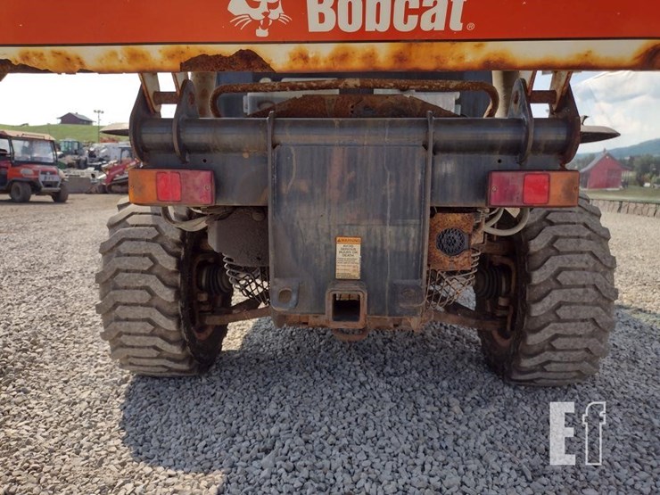 2021-bobcat-toolcat-5600-image-37