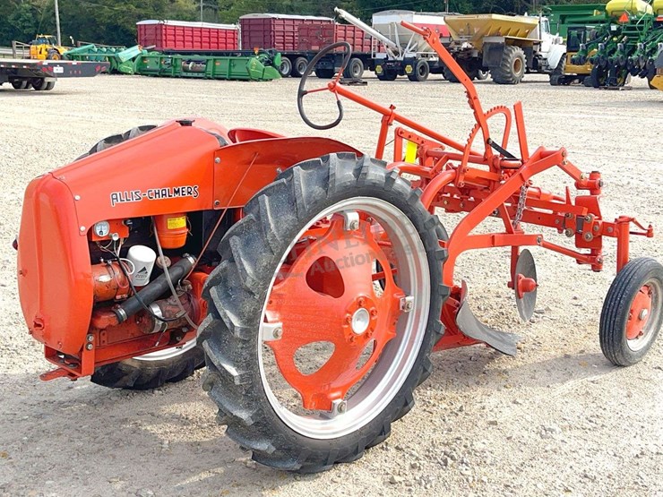 allis-chalmers-model-g-tractor-image-5