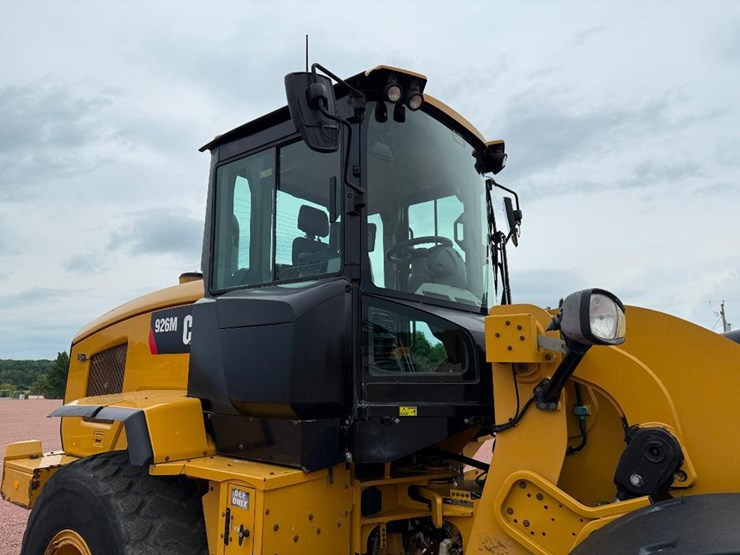caterpillar-926m-image-15