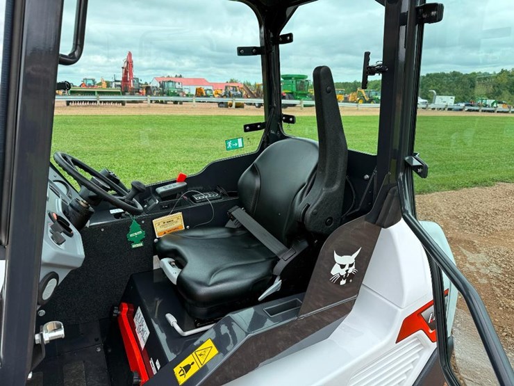 2024-bobcat-l28-image-31