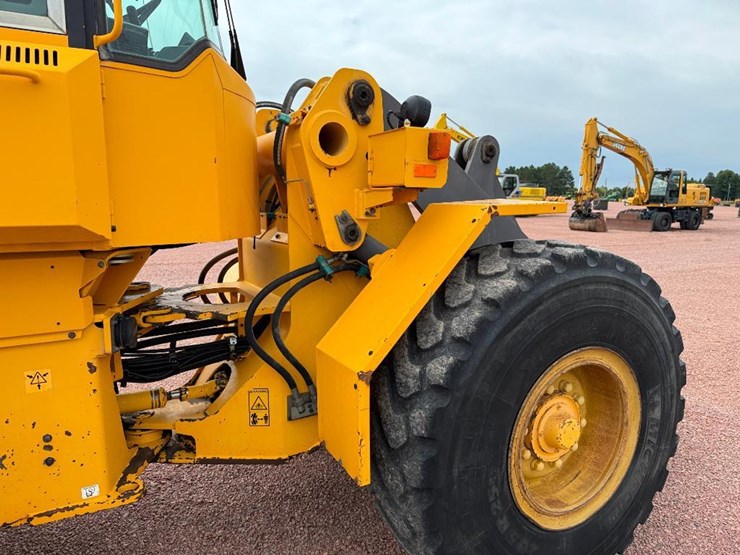 volvo-l70c-image-31