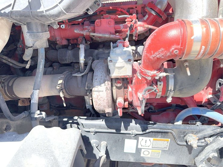 2020-peterbilt-579-image-62