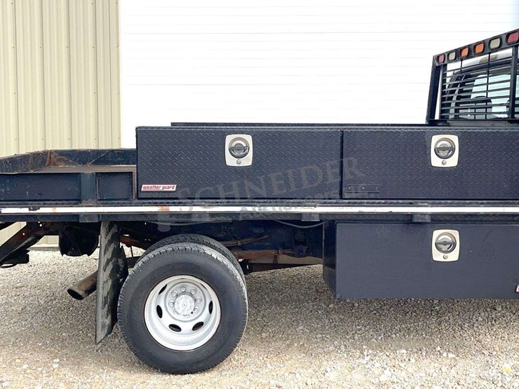 2000-dodge-ram-3500-image-18