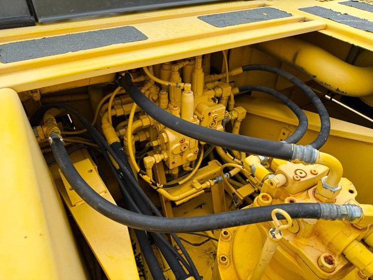 kobelco-sk330-lc-image-43