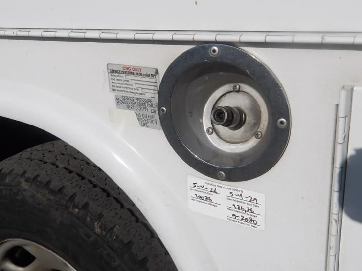 2016-chevrolet-2500-image-7
