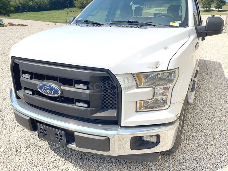 2017-ford-f150-image-10