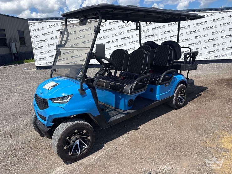 2024-vivid-ev-6-person-electric-cart-image-1