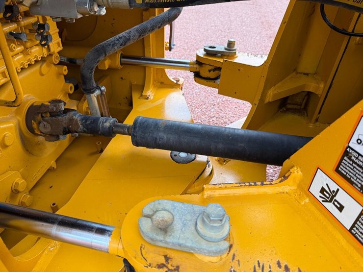 2019-deere-544l-image-55