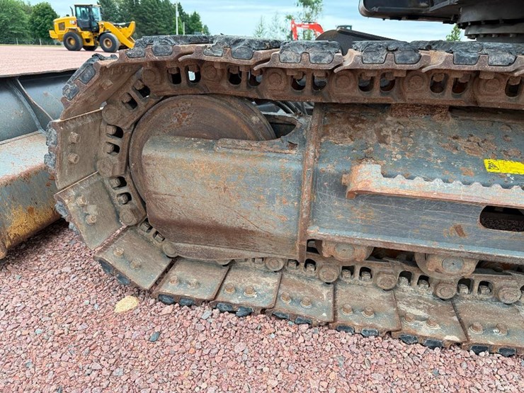 volvo-ecr145el-image-8