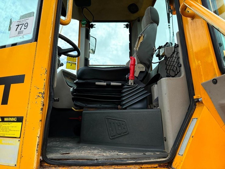 jcb-426b-image-39