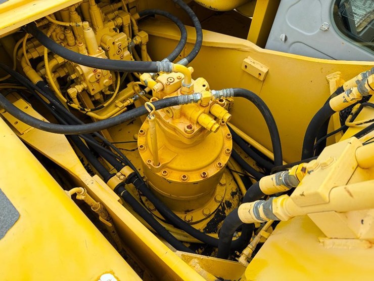 kobelco-sk330-lc-image-42