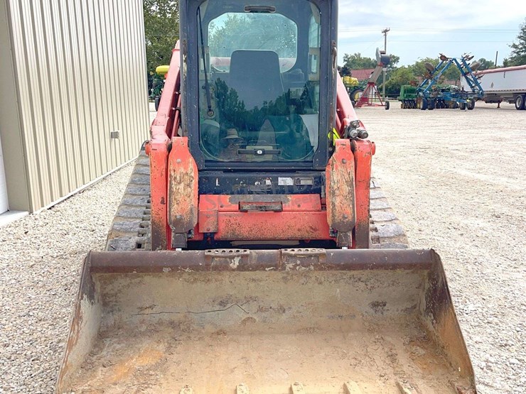 2015-kubota-svl90-image-9