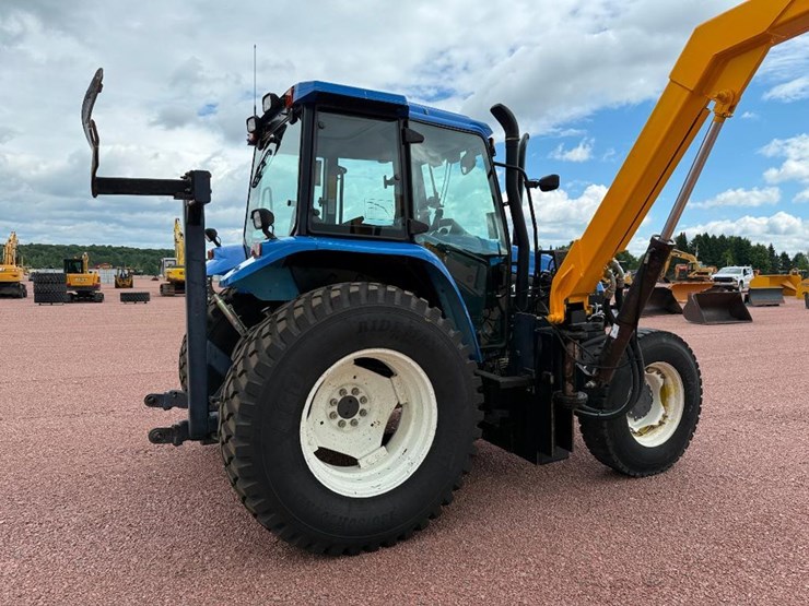 new-holland-ts110-image-6
