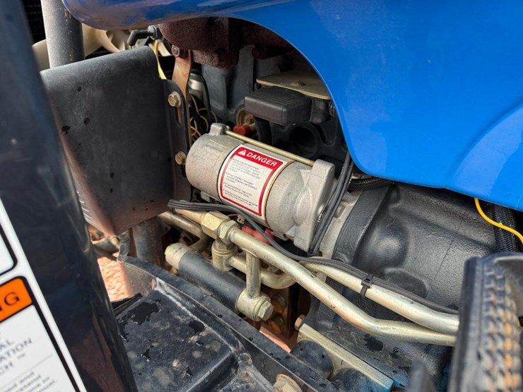 new-holland-tc35da-image-36