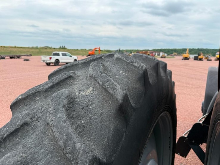 case-ih-mx220-image-10