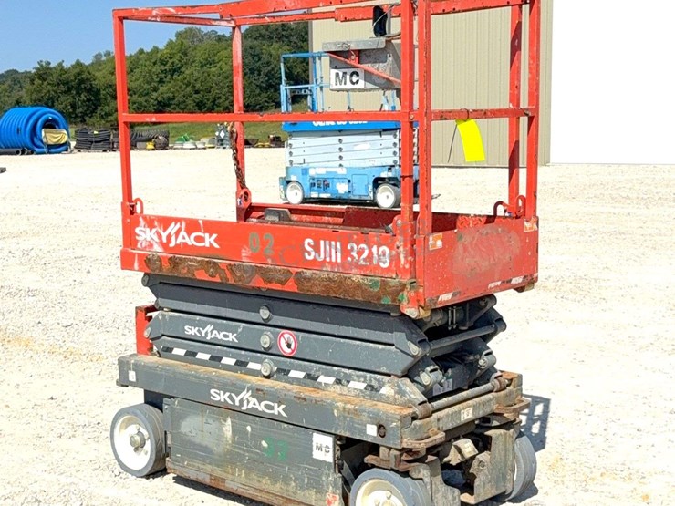 2017-skyjack-sjiii3219-image-1