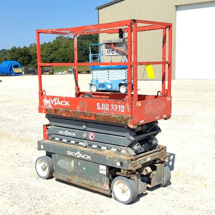2017 SKYJACK SJIII3219