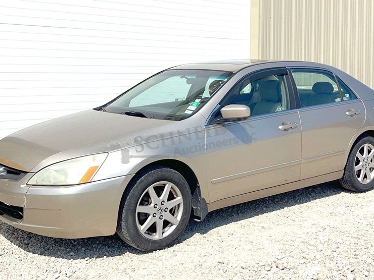 2003-honda-accord-sedan---100%-donation-to-the-jack-charles-schneider-foundation-supporting-the-ffa-image-2