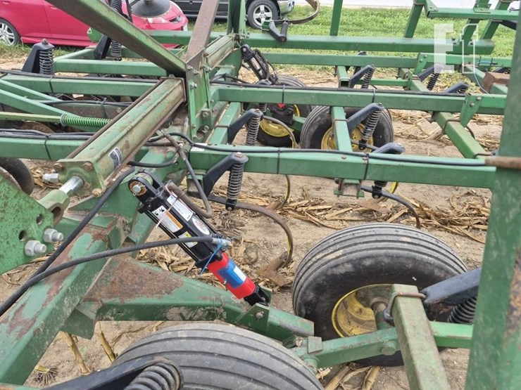 john-deere-724-image-8
