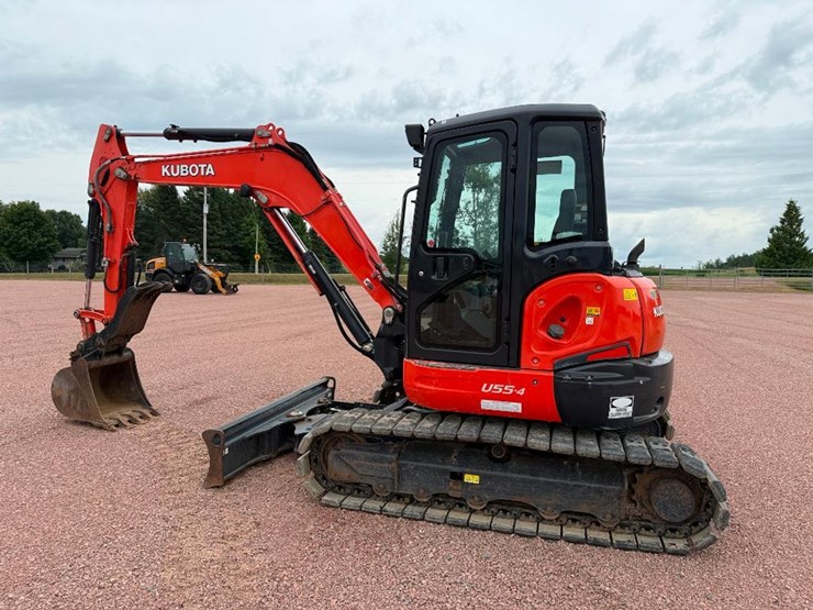 kubota-u55-4-image-5