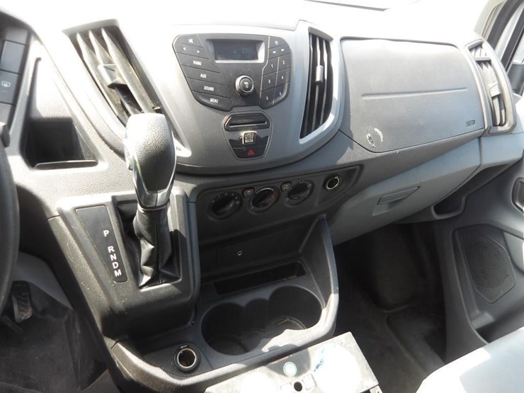 2017-ford-transit-image-21