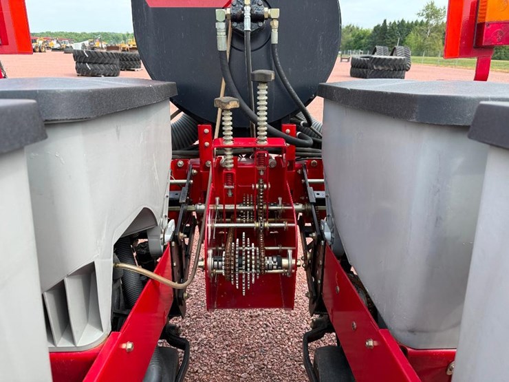case-ih-1200-image-21