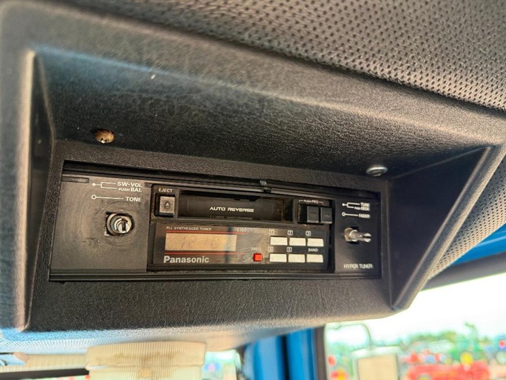 ford-8630-image-45