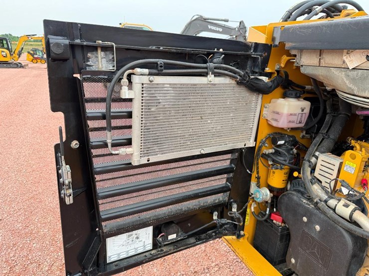 caterpillar-279d3-image-29