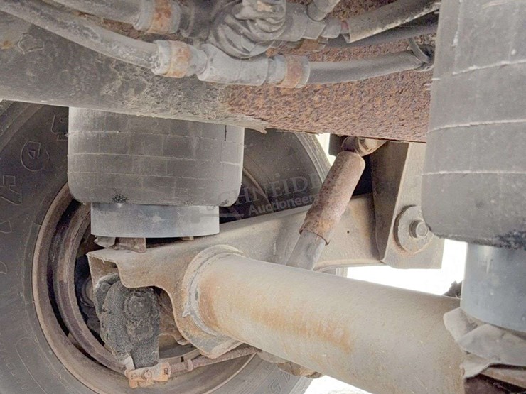 2008-utility-van-image-31