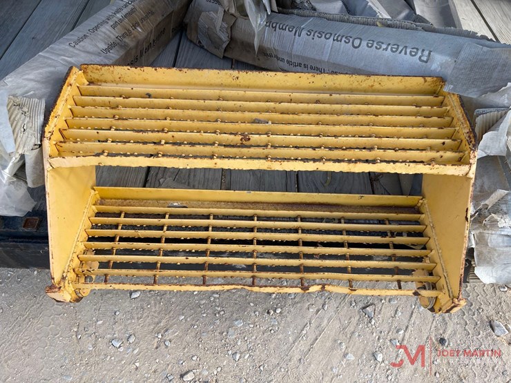2013-top-hatt/a-cooling-trailer-image-19