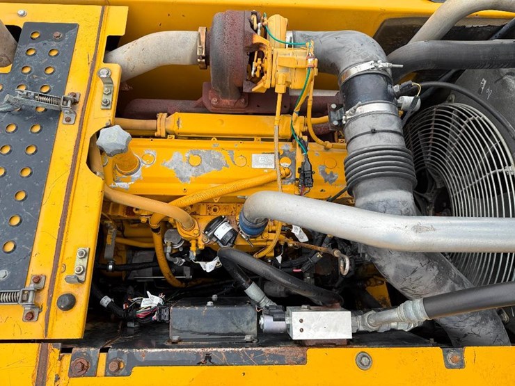 john-deere-2010-image-41