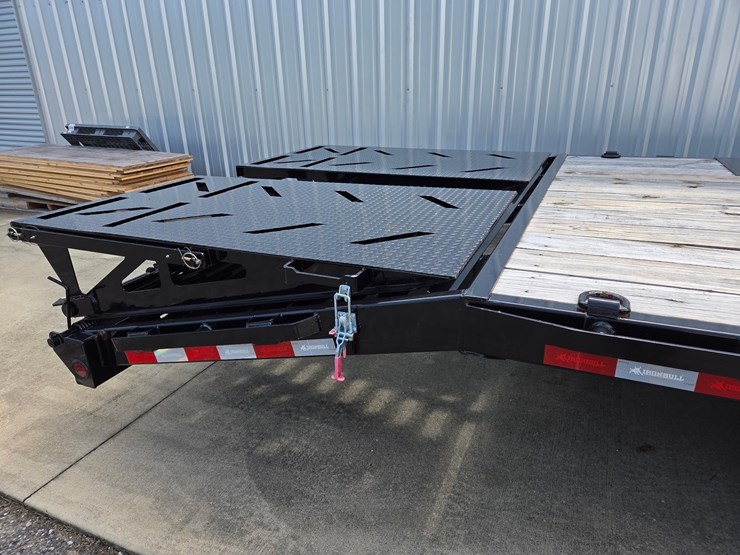 #1078-•-2026-iron-bull-32'-gooseneck-trailer-image-5