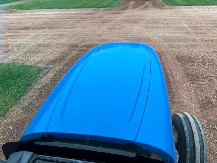 new-holland-ts130a-image-57