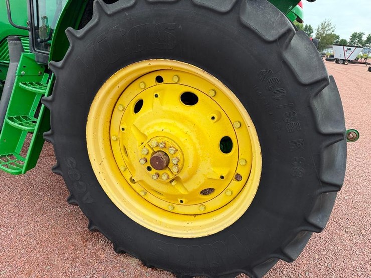 john-deere-7220-image-7