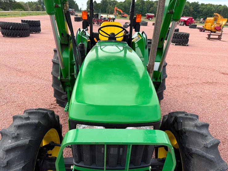 john-deere-5320-image-28