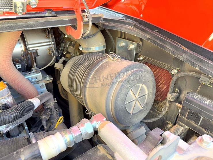 2026-kubota-svl97-3-image-23