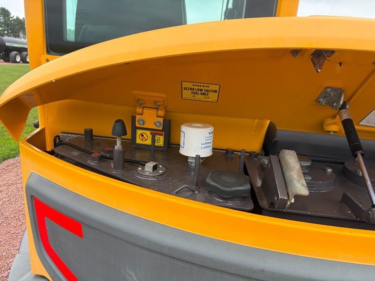 volvo-ecr88d-image-39