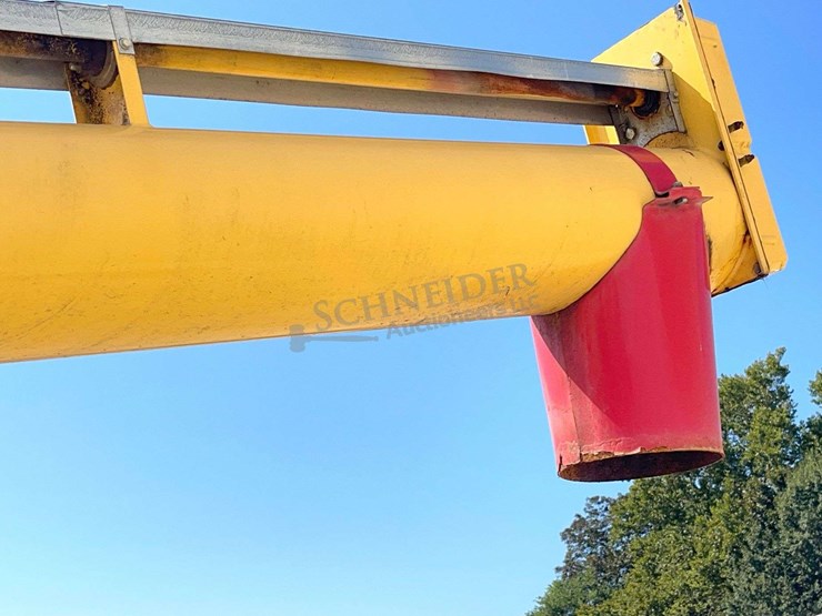 2017-westfield-wr100-31-transport-auger-image-16