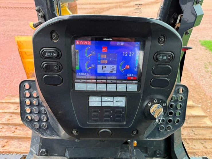 komatsu-d51px-24-image-53