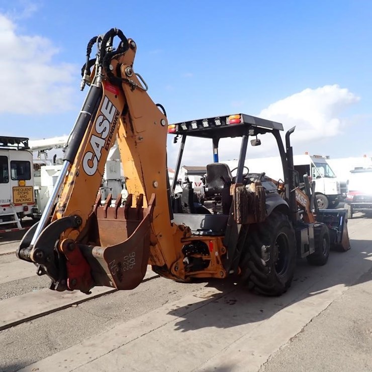 2019 CASE 580
