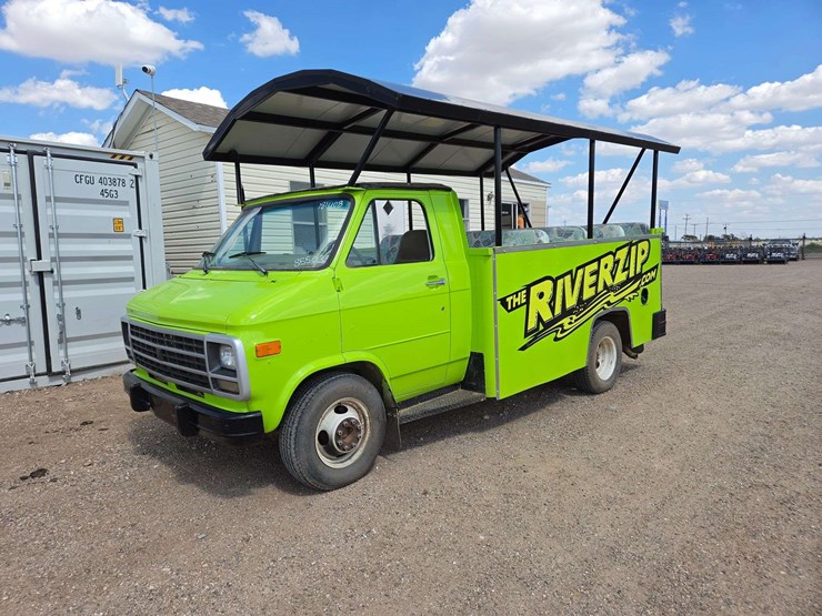 1993-gmc-3500-image-1