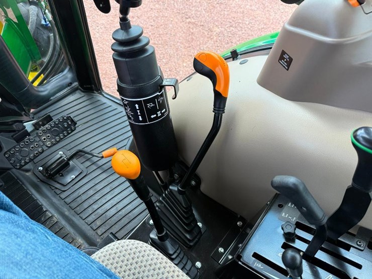john-deere-5065e-image-57