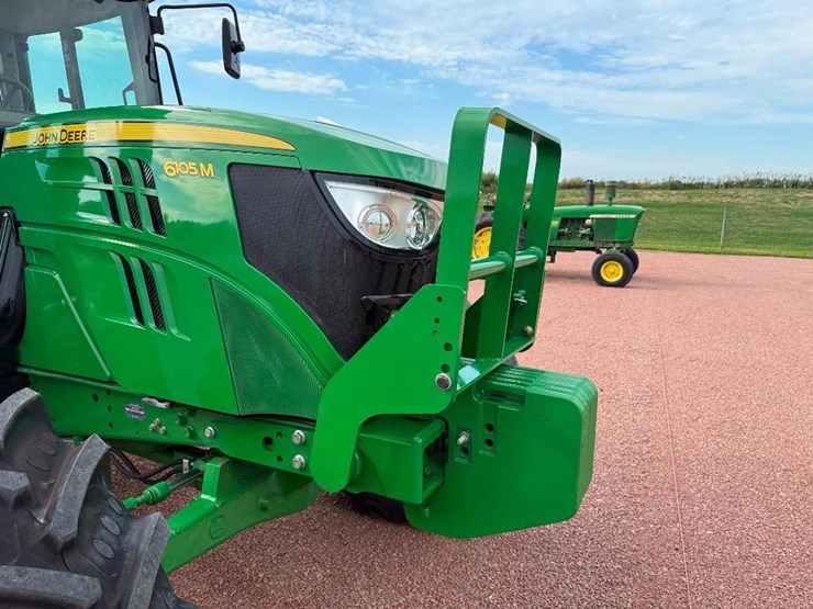 john-deere-6105m-image-26