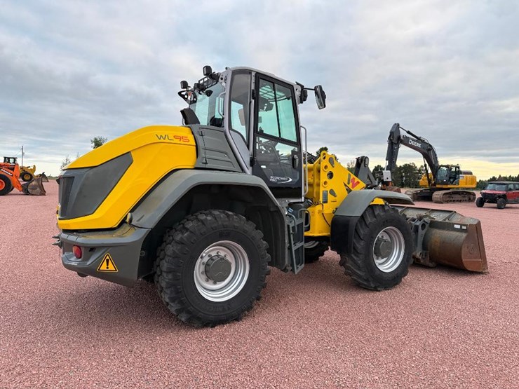 wacker-neuson-wl95-image-4