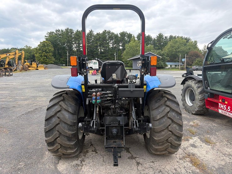 new-holland-workmaster-120-image-7