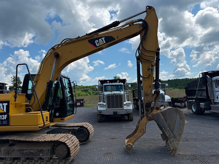 2016-caterpillar-313flgc-image-9