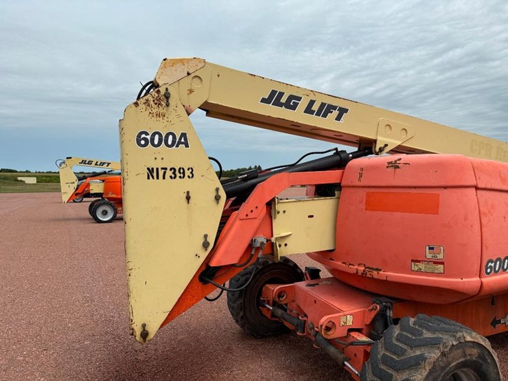 jlg-600a-image-20