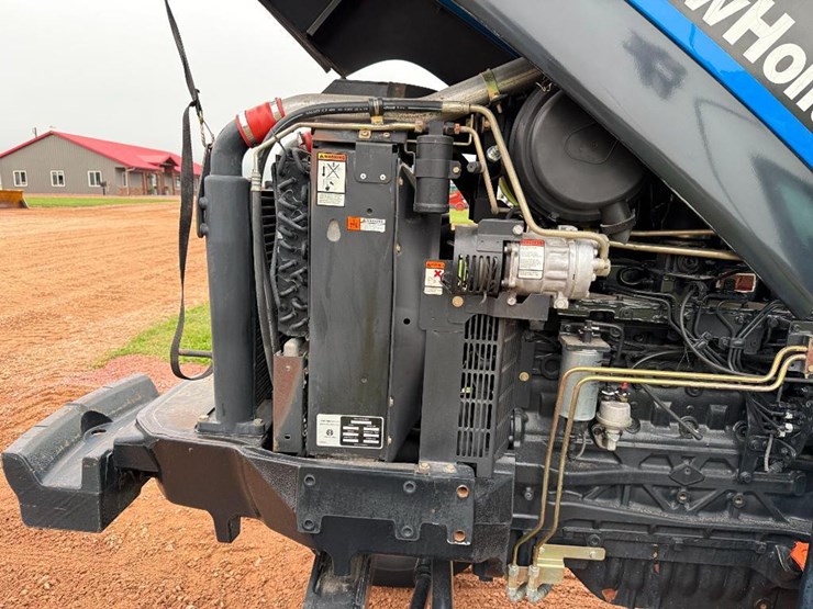 new-holland-ts130a-image-34
