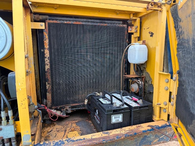 komatsu-pc150-lc-5-image-37