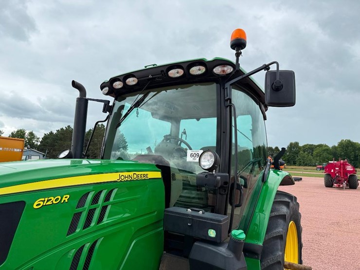 john-deere-6120r-image-17